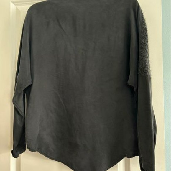 Women's Nacre Sweater, Montreal, Large - Picture 2 of 6